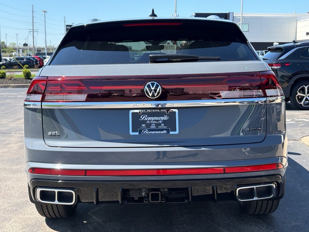 2026 Volkswagen Atlas Cross Sport 2.0T SEL Premium R-Line 4MOTION