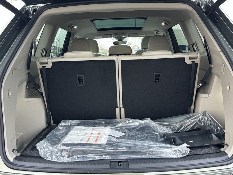 2026 Volkswagen Atlas 2.0T SEL Premium R-Line 4MOTION