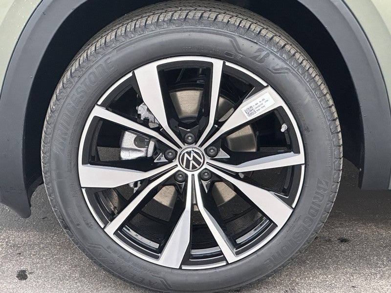 2026 Volkswagen Atlas 2.0T SEL Premium R-Line 4MOTION