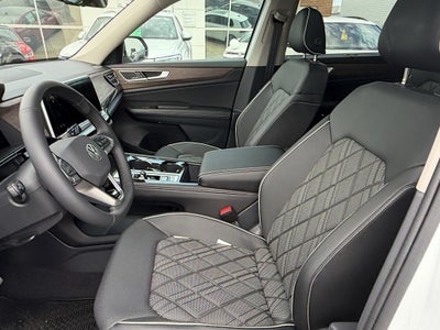 2026 Volkswagen Atlas 2.0T SEL Premium R-Line 4MOTION