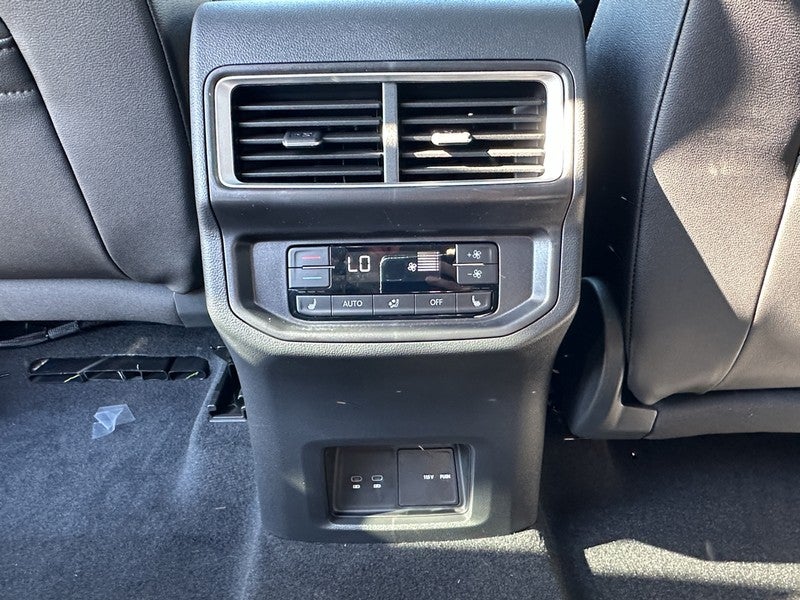 2026 Volkswagen Atlas 2.0T SEL Premium R-Line 4MOTION