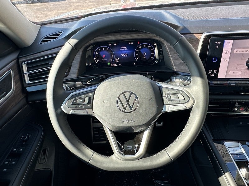 2026 Volkswagen Atlas 2.0T SEL Premium R-Line 4MOTION