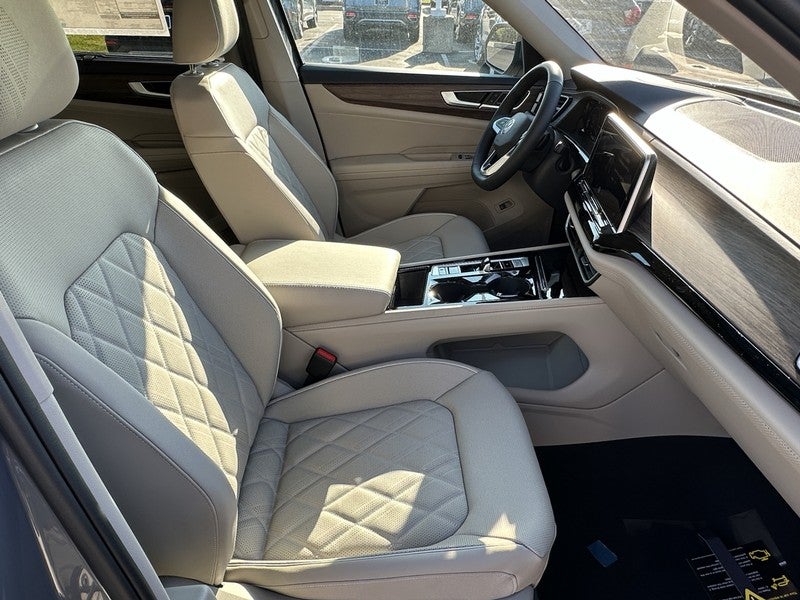 2026 Volkswagen Atlas 2.0T SEL Premium R-Line 4MOTION