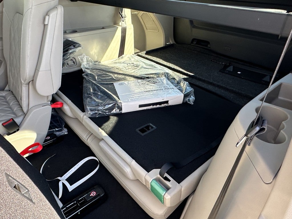 2026 Volkswagen Atlas 2.0T SEL Premium R-Line 4MOTION