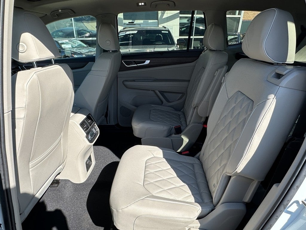 2026 Volkswagen Atlas 2.0T SEL Premium R-Line 4MOTION