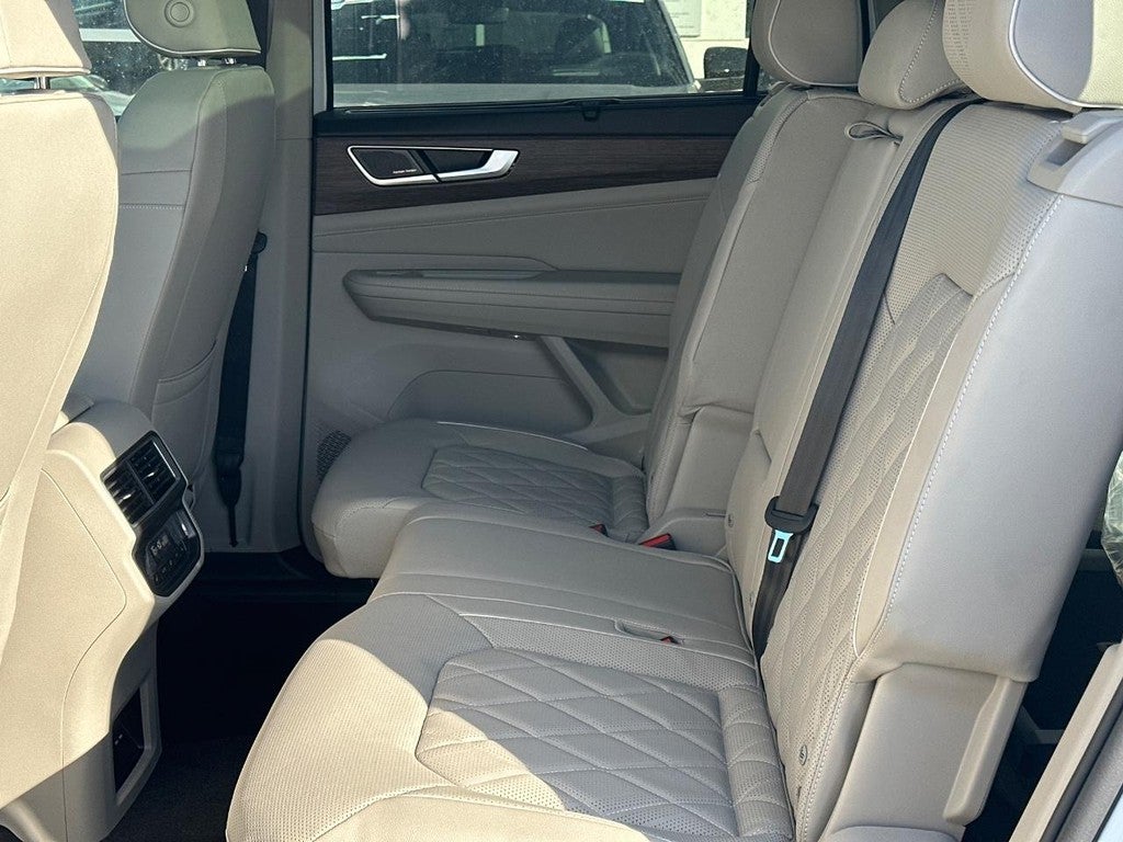 2026 Volkswagen Atlas 2.0T SEL Premium R-Line 4MOTION