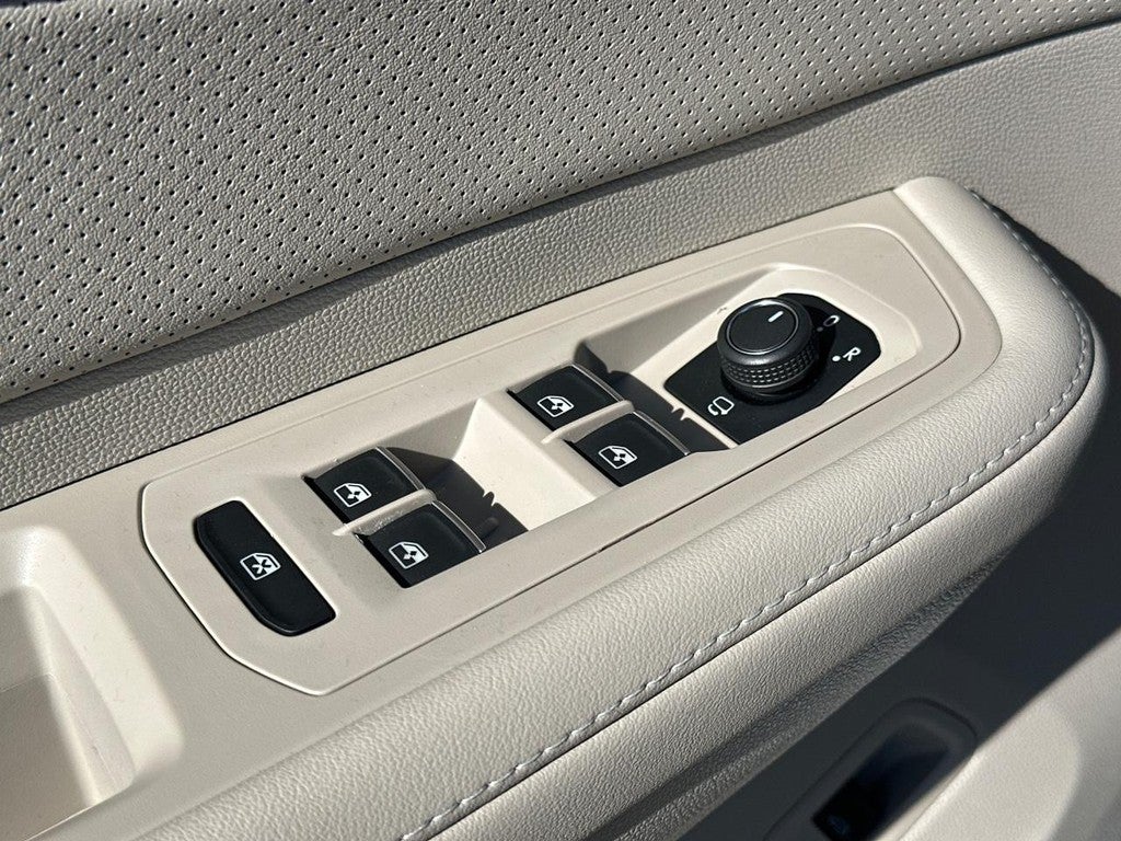 2026 Volkswagen Atlas 2.0T SEL Premium R-Line 4MOTION