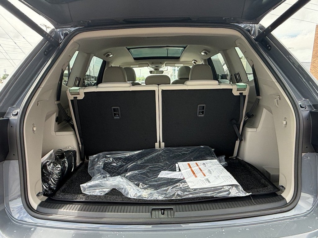 2026 Volkswagen Atlas 2.0T SEL Premium R-Line 4MOTION