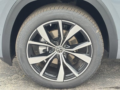 2026 Volkswagen Atlas 2.0T SEL Premium R-Line 4MOTION