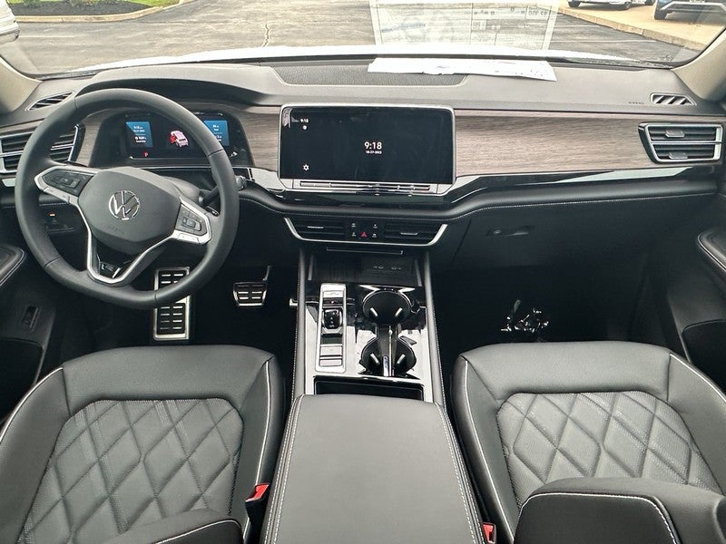 2026 Volkswagen Atlas 2.0T SEL Premium R-Line 4MOTION