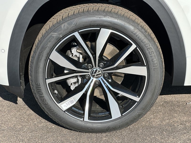 2026 Volkswagen Atlas 2.0T SEL Premium R-Line 4MOTION