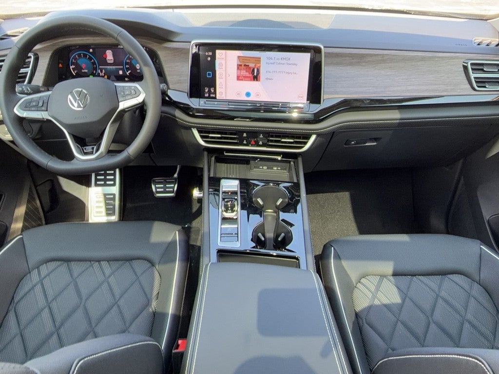2026 Volkswagen Atlas 2.0T SEL Premium R-Line 4MOTION