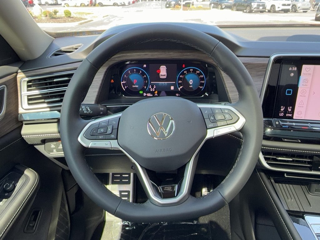 2026 Volkswagen Atlas 2.0T SEL Premium R-Line 4MOTION