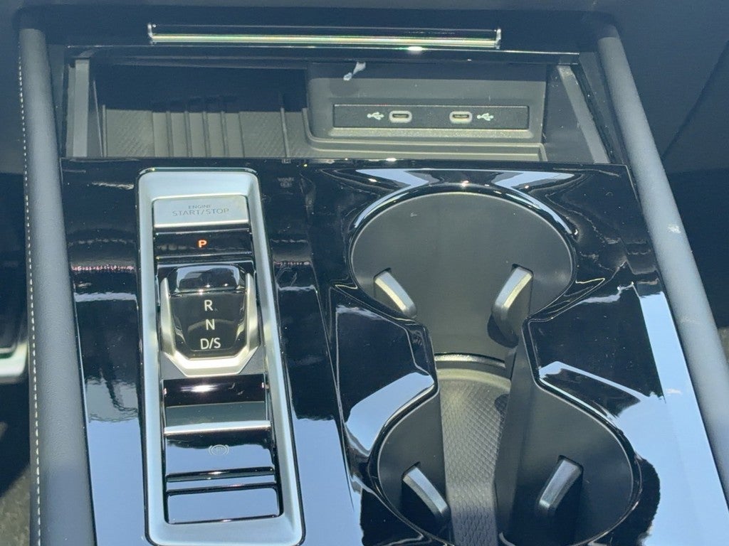 2026 Volkswagen Atlas 2.0T SEL Premium R-Line 4MOTION