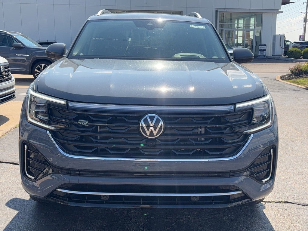 2026 Volkswagen Atlas 2.0T SEL Premium R-Line 4MOTION