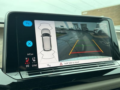 2026 Volkswagen Atlas 2.0T SE w/Technology 4MOTION