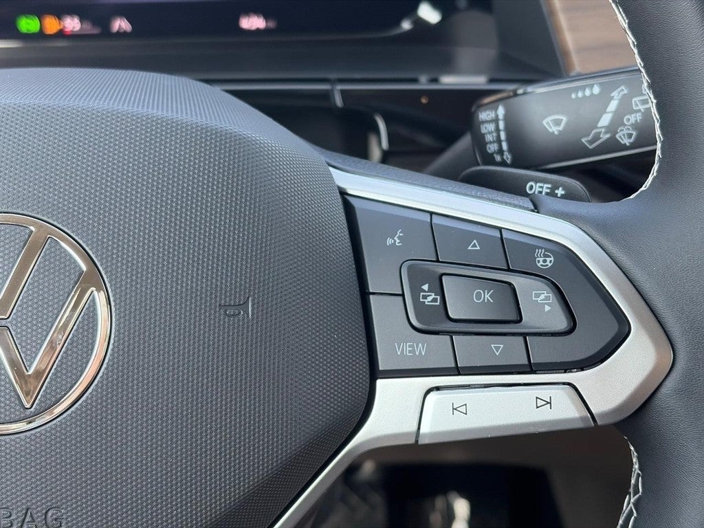 2026 Volkswagen Atlas 2.0T SE w/Technology 4MOTION