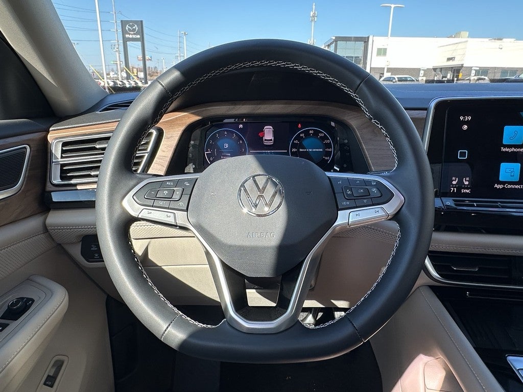 2026 Volkswagen Atlas 2.0T SE w/Technology 4MOTION