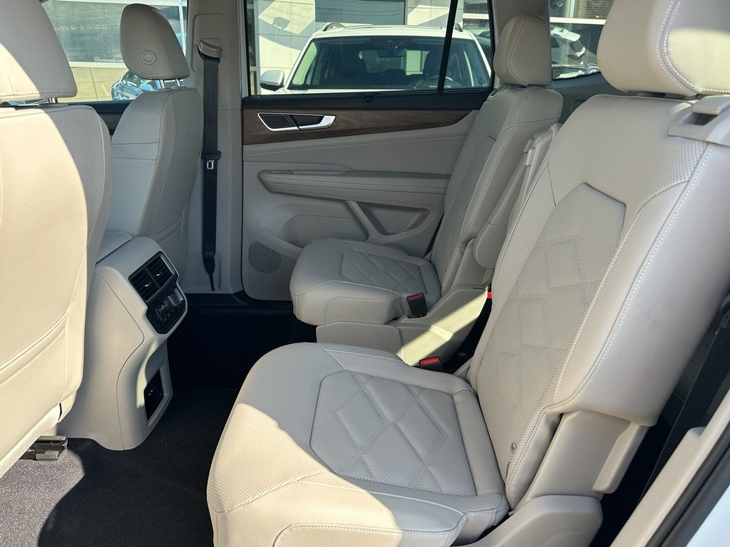 2026 Volkswagen Atlas 2.0T SE w/Technology 4MOTION