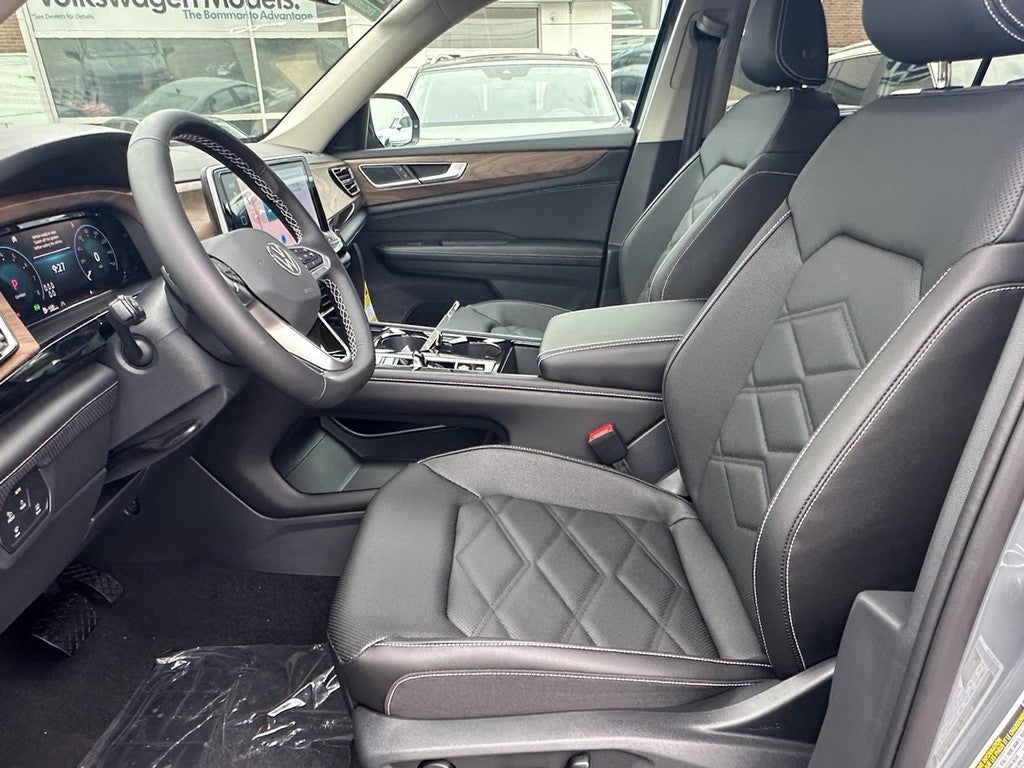 2026 Volkswagen Atlas 2.0T SE w/Technology 4MOTION