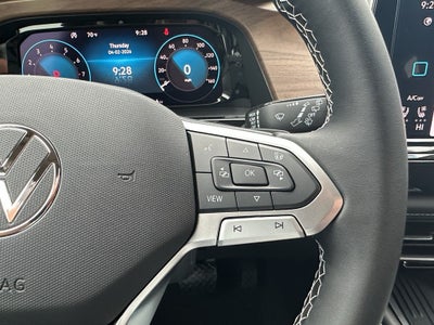 2026 Volkswagen Atlas 2.0T SE w/Technology 4MOTION