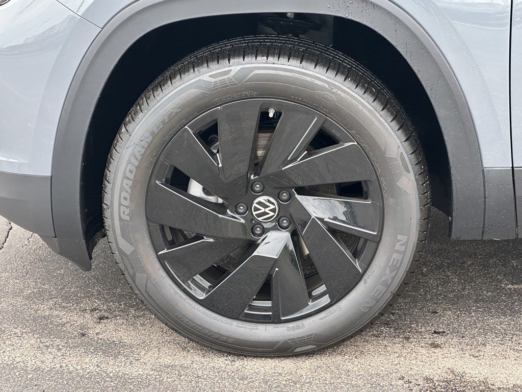 2026 Volkswagen Atlas 2.0T SE w/Technology 4MOTION