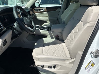 2026 Volkswagen Atlas 2.0T SE w/Technology FWD