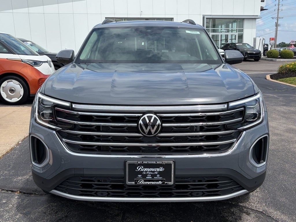 2026 Volkswagen Atlas 2.0T SE w/Technology FWD