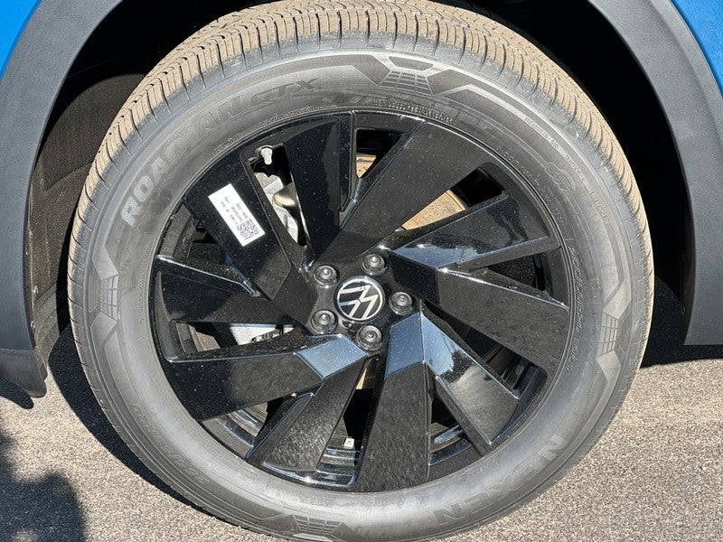 2026 Volkswagen Atlas Cross Sport 2.0T SE w/Technology 4MOTION