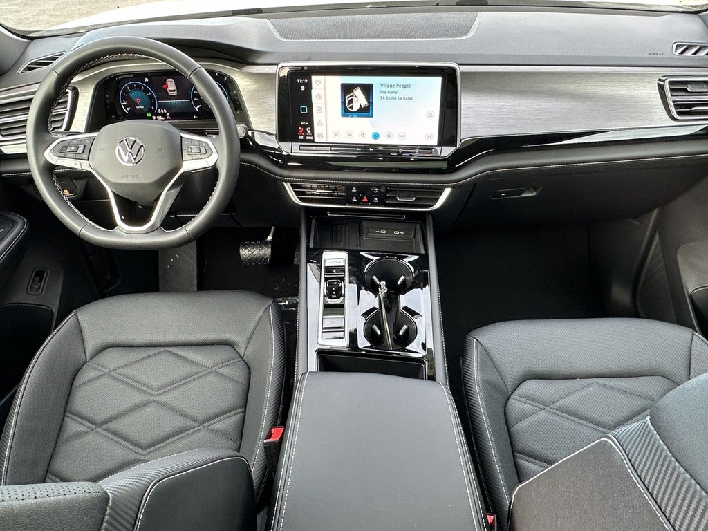 2026 Volkswagen Atlas Cross Sport 2.0T SE w/Technology 4MOTION