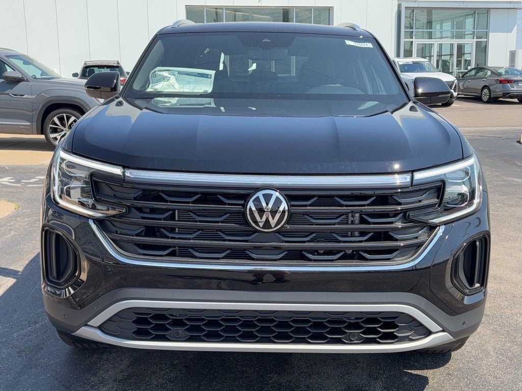 2026 Volkswagen Atlas Cross Sport 2.0T SE w/Technology 4MOTION