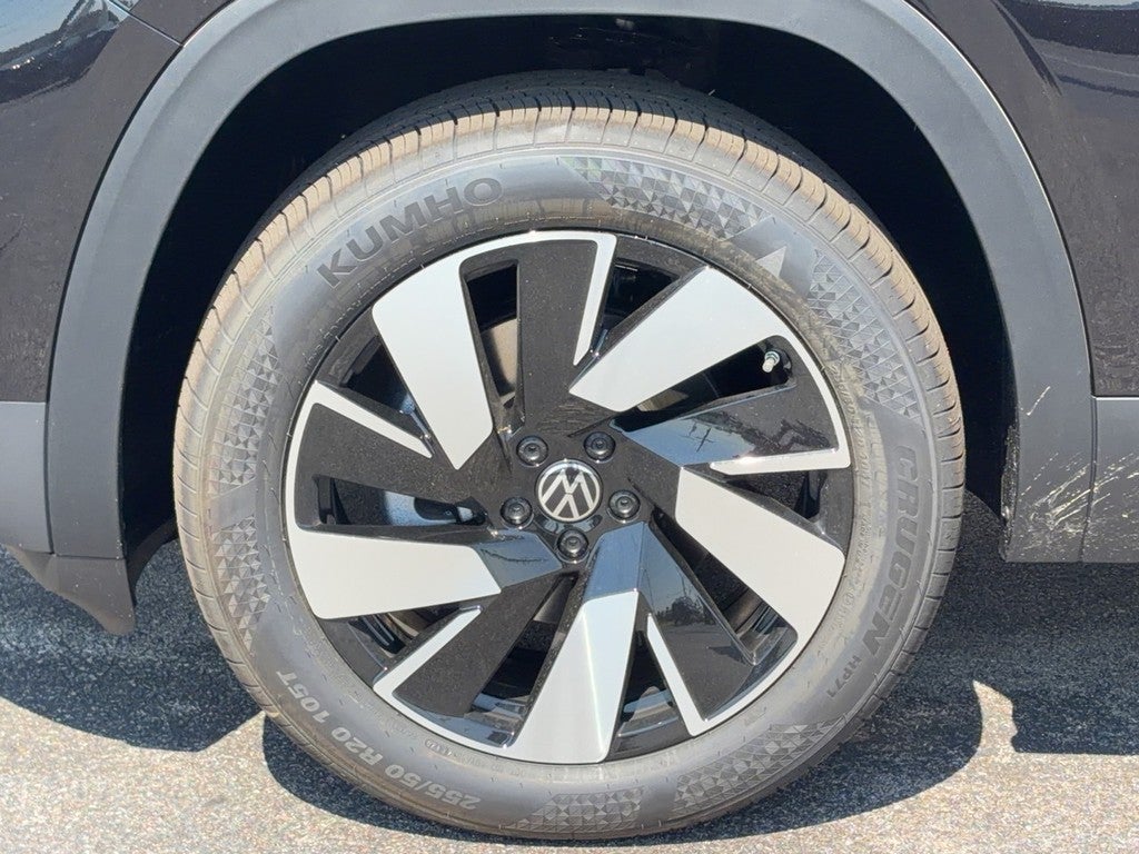 2026 Volkswagen Atlas Cross Sport 2.0T SE w/Technology 4MOTION
