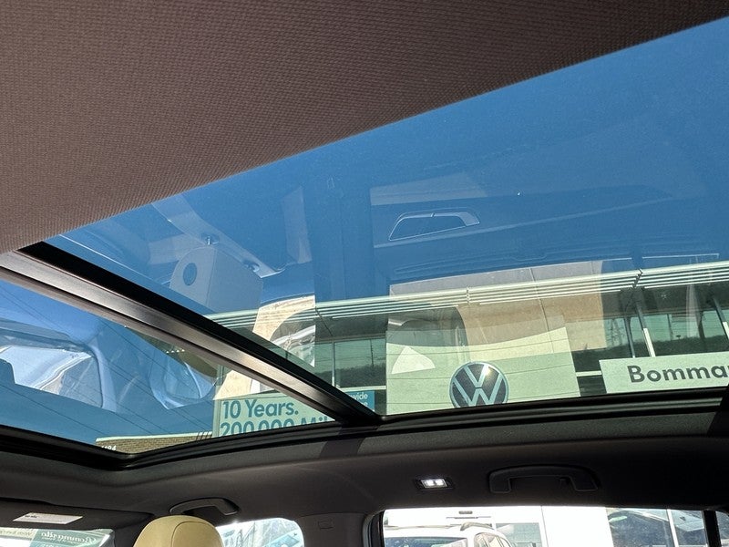 2026 Volkswagen Atlas Cross Sport 2.0T SE w/Technology 4MOTION