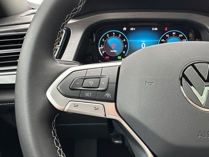 2026 Volkswagen Atlas Cross Sport 2.0T SE w/Technology 4MOTION