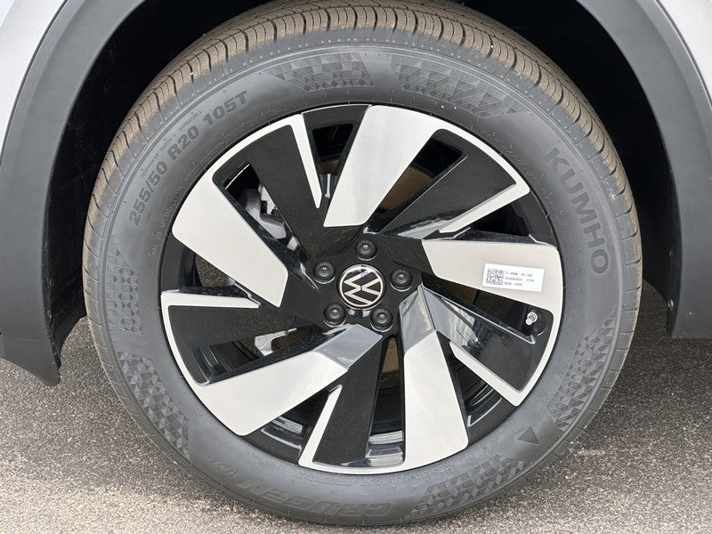 2026 Volkswagen Atlas Cross Sport 2.0T SE w/Technology 4MOTION