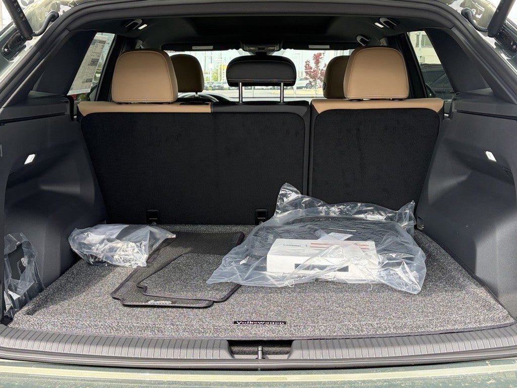 2026 Volkswagen Atlas Cross Sport 2.0T SE w/Technology 4MOTION