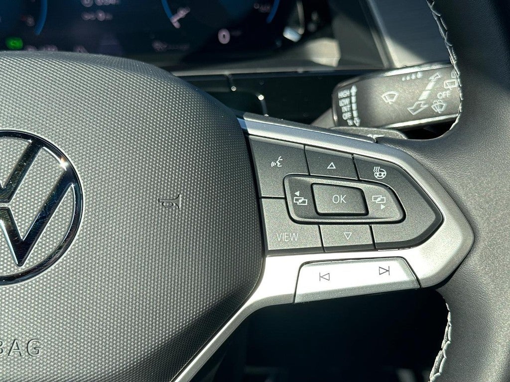 2026 Volkswagen Atlas Cross Sport 2.0T SE w/Technology 4MOTION