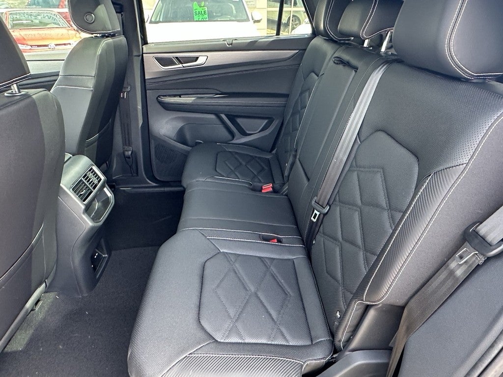2026 Volkswagen Atlas Cross Sport 2.0T SE w/Technology 4MOTION