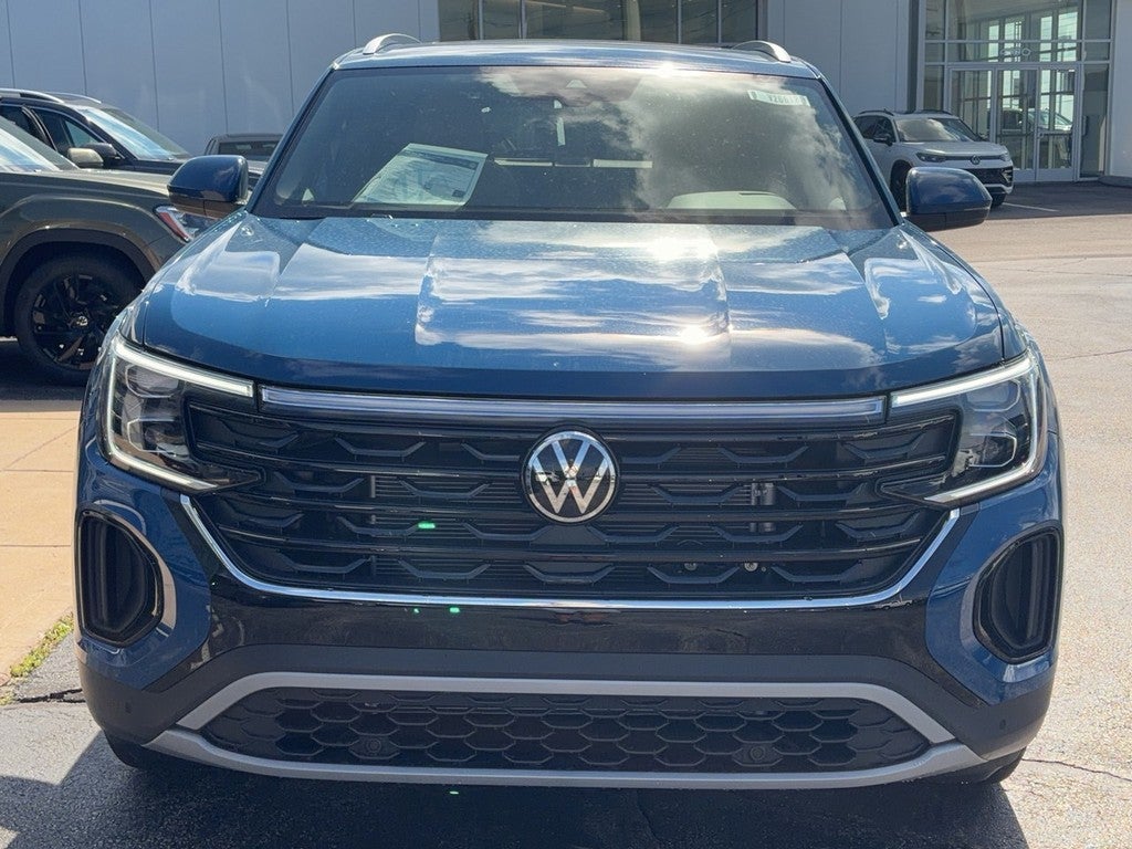 2026 Volkswagen Atlas Cross Sport 2.0T SE w/Technology 4MOTION