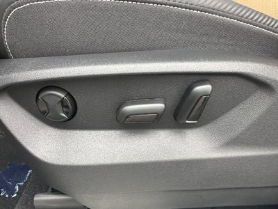 2026 Volkswagen Atlas Cross Sport 2.0T SE w/Technology 4MOTION