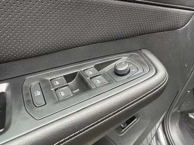 2026 Volkswagen Atlas Cross Sport 2.0T SE w/Technology 4MOTION