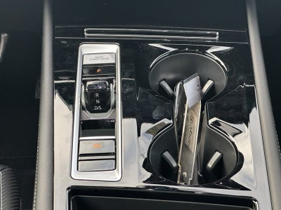 2026 Volkswagen Atlas Cross Sport 2.0T SE w/Technology 4MOTION