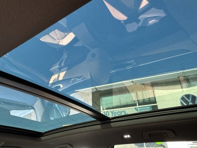 2026 Volkswagen Atlas Cross Sport 2.0T SE w/Technology 4MOTION