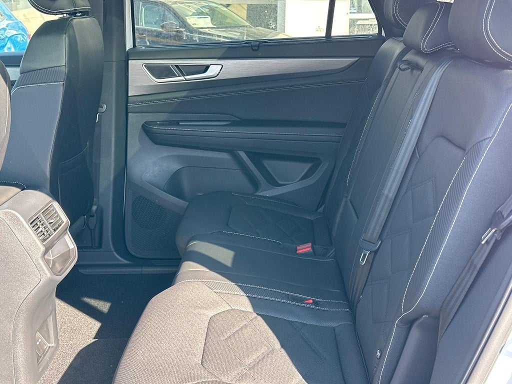 2026 Volkswagen Atlas Cross Sport 2.0T SE w/Technology 4MOTION