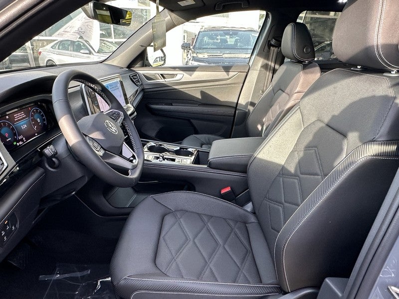 2026 Volkswagen Atlas Cross Sport 2.0T SE w/Technology 4MOTION