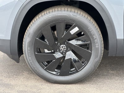 2026 Volkswagen Atlas 2.0T SE w/Technology 4MOTION