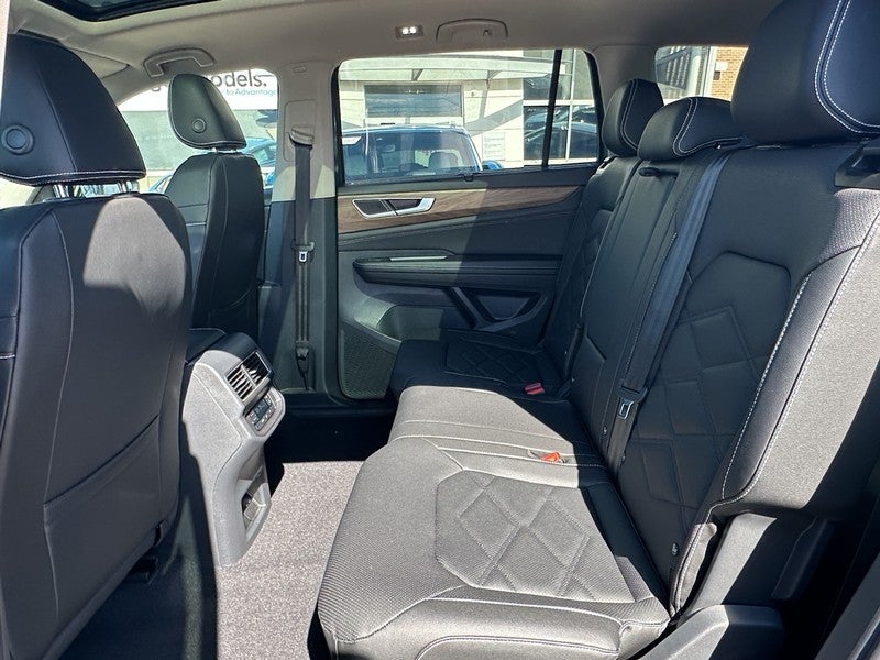 2026 Volkswagen Atlas 2.0T SE w/Technology 4MOTION