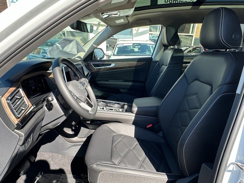 2026 Volkswagen Atlas 2.0T SE w/Technology 4MOTION