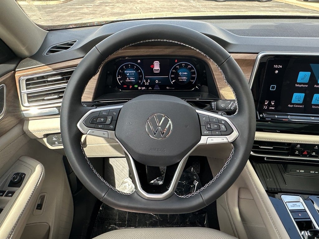 2026 Volkswagen Atlas 2.0T SE w/Technology 4MOTION