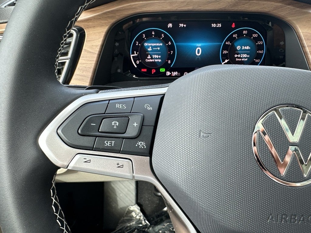 2026 Volkswagen Atlas 2.0T SE w/Technology 4MOTION